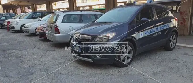 Troppe irruzioni in Comune, cambio al vertice della municipale di Cosenza