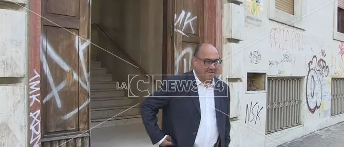 Guccione denuncia: «Asp di Cosenza vicina al dissesto»