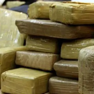 Cocaina dalla Calabria alla Sardegna, 15 persone arrestate