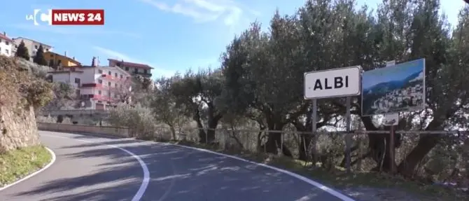 Terremoto ad Albi, gente in strada e scuole chiuse: «Abbiamo paura»