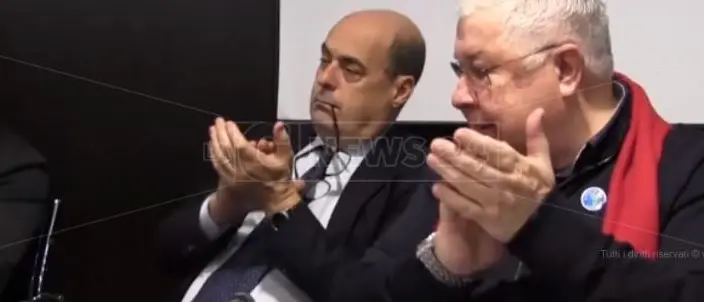 Pd, Zingaretti in Calabria: «Noi torniamo, il centrodestra invece prende i voti e scappa»