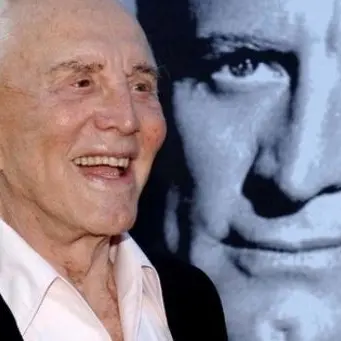 È morto Kirk Douglas, addio alla leggenda del cinema hollywoodiano