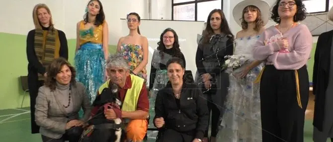 Il pompiere giramondo arriva a Catanzaro per un pianeta plastic free