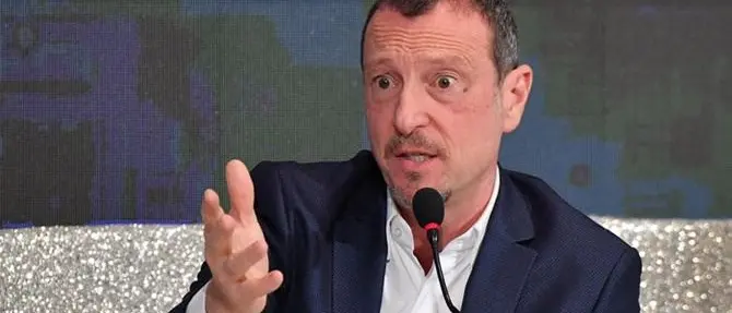 Treno deragliato, il festival di Sanremo omaggia le vittime dell'incidente