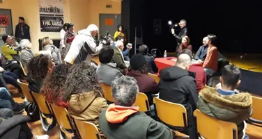 Sardine a Cosenza: «Regione in mano ai soliti politici. Faremo pressioni»