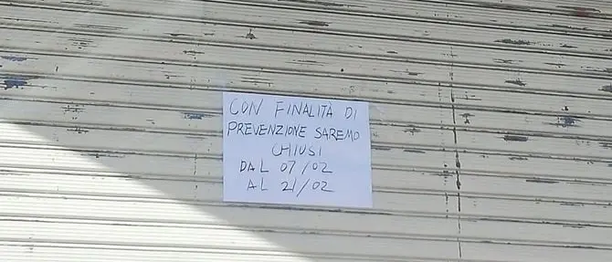 Chiuso negozio cinese a Cariati «per prevenzione». Il Comune: «No allarmismi»
