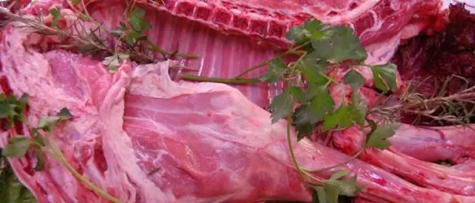 Petrini, gli regalavano anche carne d’agnello in cambio di consulenze