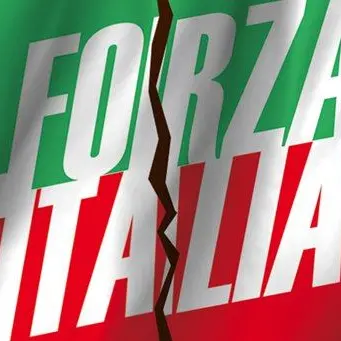 Forza Italia si aggrappa alla Calabria per non affondare: i nuovi sondaggi
