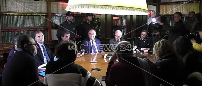 Gratteri: «Anche la squadra del Roggiano acquistava la droga dal clan»