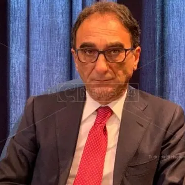 Gettonopoli a Catanzaro, Abramo: «Non ci dimettiamo per un'inchiesta»