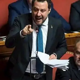 Caso Gregoretti, ok del Senato per processo a Salvini. La Lega lascia l’Aula