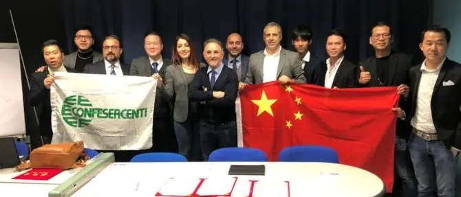 Coronavirus, pranzo solidale tra Cina e Calabria contro la psicosi