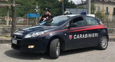 Cosenza, un chilo di droga nel trolley: arrestato dai carabinieri