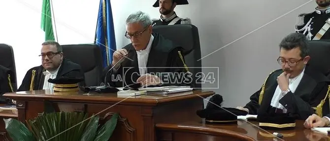 Il drammatico bilancio del Tar di Catanzaro: «Enti locali indebitati e insolventi»