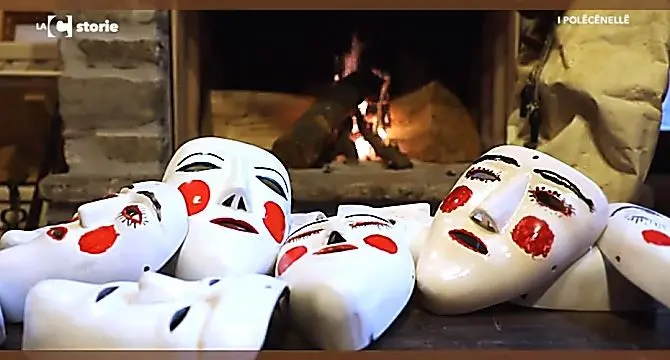 La Calabria ha il suo “Pulcinella”, ecco l’origine dell’antica maschera