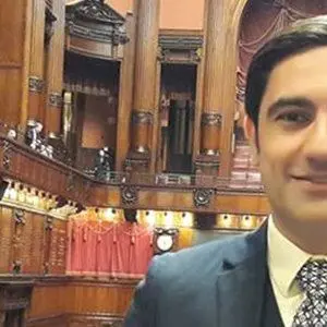 Tra i “clienti” di Petrini anche il suocero di Furgiuele (Lega): 100mila euro per una sentenza