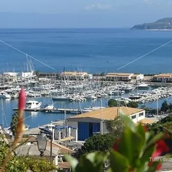 Al Porto di Tropea nasce un centro di aggregazione per anziani