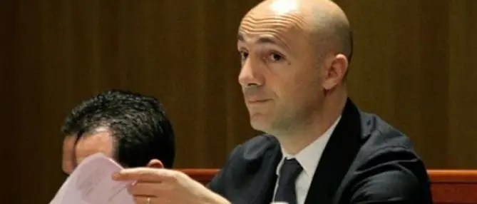 La replica di Naccari: «Infondato il mio sostegno al consigliere Creazzo»