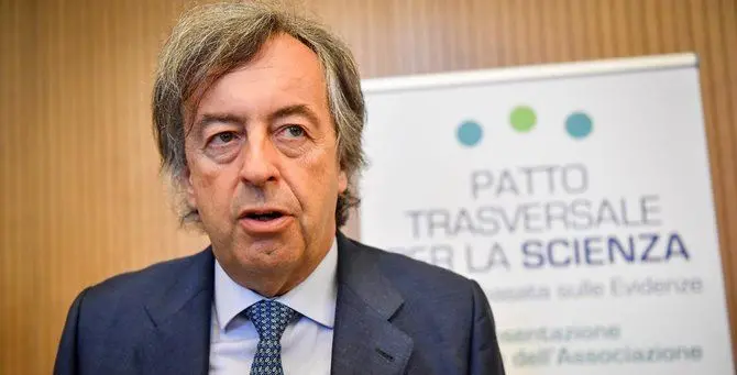 Coronavirus in Italia, Burioni: «Niente panico, ma quarantena rigorosa»