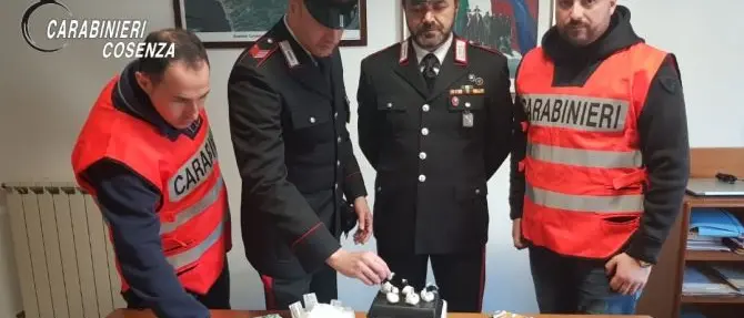 Spaccio di eroina, un arresto a Diamante. Trovate ben 850 dosi