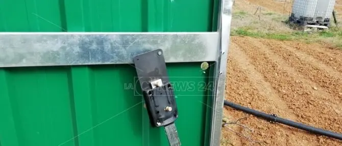 Lamezia, furto alla cooperativa di don Panizza: rubati i mezzi agricoli