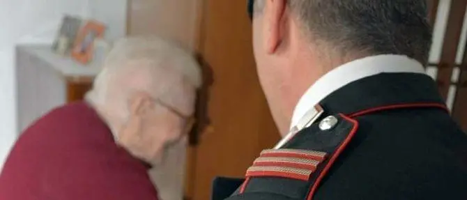 Truffa un anziano con la promessa di sposarlo: un arresto a Soveria