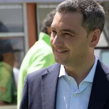 La candidatura di Creazzo: al mercato del voto, democrazia in svendita
