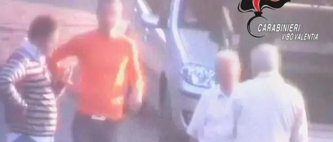 'Ndrangheta, avevano pronto un arsenale per uccidere Rosario Pugliese: 4 arresti a Vibo