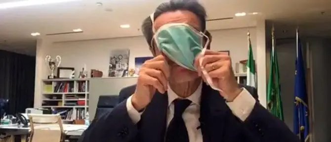 Coronavirus, i politici italiani fanno molti più danni del Covid-19