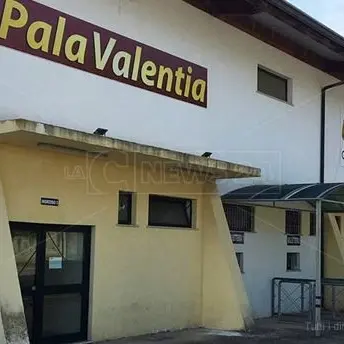 La Dda alla ricerca un’aula bunker a Vibo, sotto la lente i palasport