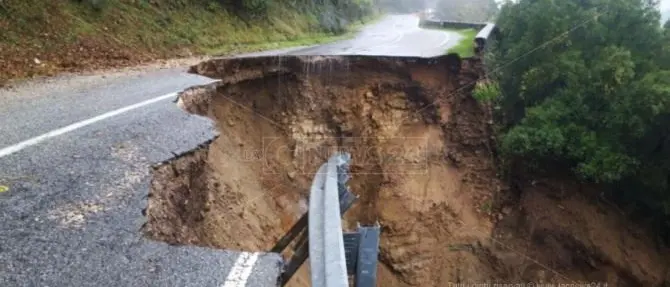 Strade provinciali, Cancelleri: «Un miliardo per gli interventi. 47 milioni alla Calabria»