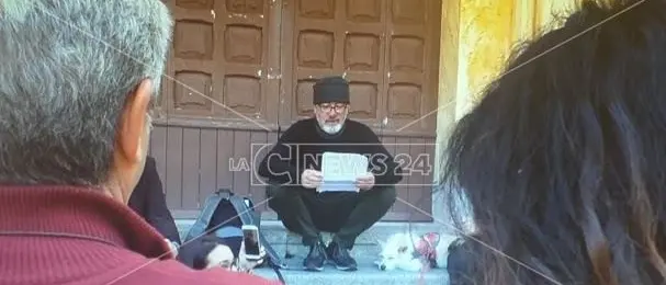 Cinquefrondi, Arminio omaggia la Calabria arcaica che cerca il bello