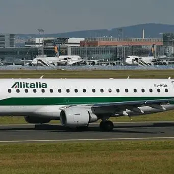 Coronavirus, Alitalia cancella alcuni voli da e per la Calabria