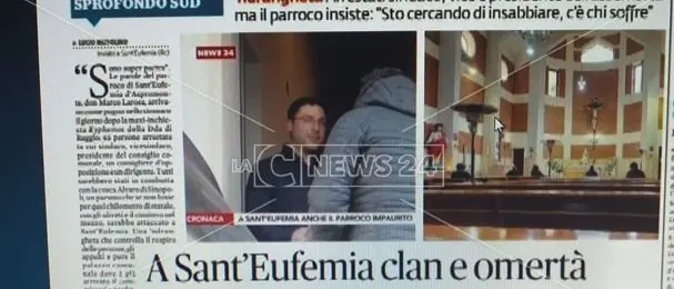 Il prete “super partes” che non parla di mafia accusa LaC ma il video lo smentisce