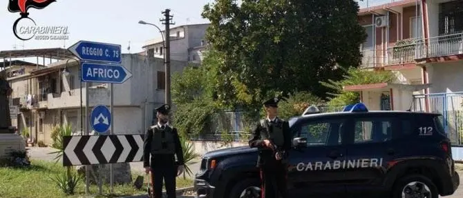 Droga nel lavandino di una casa abbandonata, sequestri ad Africo