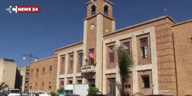 Comune di Vibo, tutte le poste di un bilancio colabrodo: mille buchi da tappare