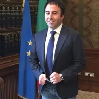 Luca Morrone si dimette da consigliere comunale di Cosenza