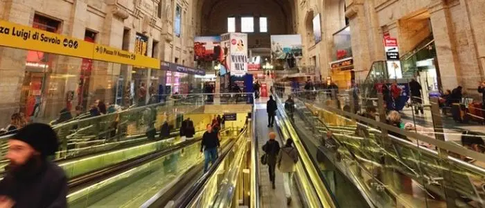 Coronavirus, la folle incompetenza di chi ci governa guida la fuga dalla Lombardia