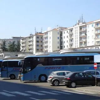 Cosenza, controlli della polizia municipale all'autostazione