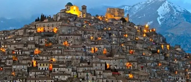 'U coronavirus, la poesia in calabrese che ci ricorda come comportarci