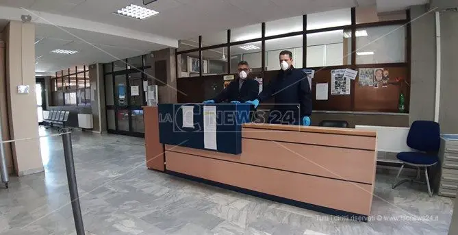 Coronavirus, Lamezia si blinda tra flussi controllati e strade deserte