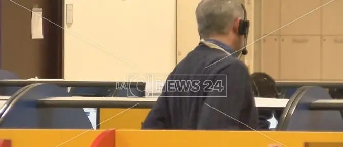 Rende, Almaviva sospende le attività del call center: dipendenti in ferie