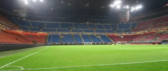 Il calcio europeo si ferma: «Stop a Champions ed Europa League»