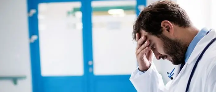 Coronavirus, medici in trincea: «In Calabria manca tutto, se ci ammaliamo noi è finita»