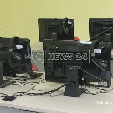 Almaviva sta chiudendo i suoi call center in tutta Italia