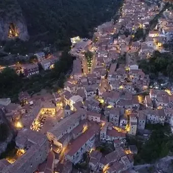 Una camiceria di Orsomarso produrrà 3000 mascherine riutilizzabili