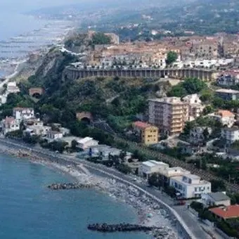 Coronavirus, a San Lucido ci sono troppi casi positivi: ordinanza di chiusura