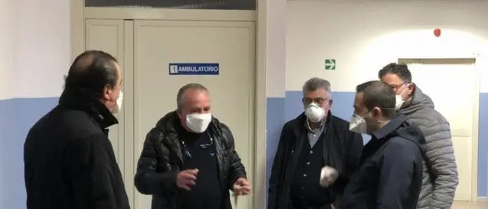 Cannizzaro devolve la sua indennità per l'acquisto di 200 mascherine