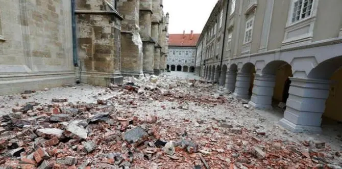 Terremoto in Croazia, decine di feriti e crolli a Zagabria