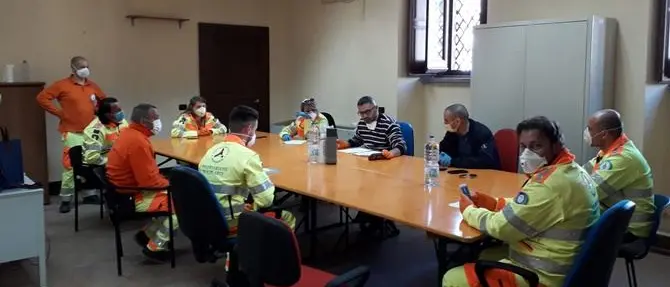 L'impegno dei volontari di Isola Capo Rizzuto per fronteggiare l'emergenza Covid-19